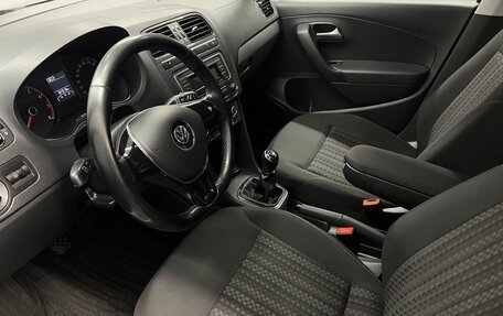 Volkswagen Polo VI (EU Market), 2017 год, 999 000 рублей, 7 фотография