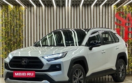 Toyota RAV4, 2024 год, 4 200 000 рублей, 2 фотография