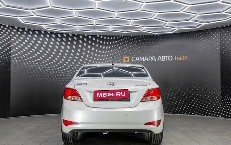 Hyundai Solaris II рестайлинг, 2015 год, 599 000 рублей, 8 фотография
