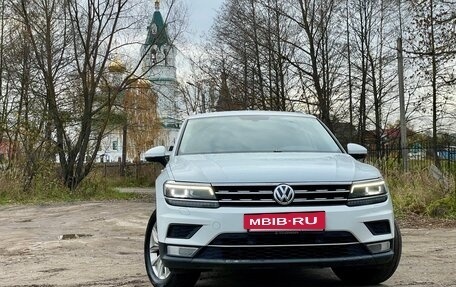 Volkswagen Tiguan II, 2017 год, 2 500 000 рублей, 5 фотография