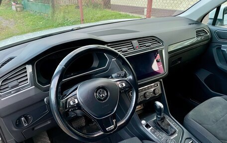 Volkswagen Tiguan II, 2017 год, 2 500 000 рублей, 8 фотография