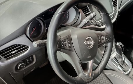 Opel Astra K, 2017 год, 1 250 000 рублей, 8 фотография