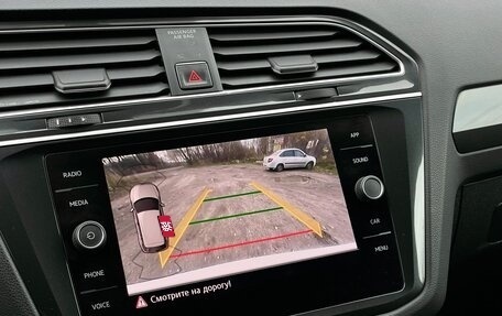 Volkswagen Tiguan II, 2017 год, 2 500 000 рублей, 9 фотография