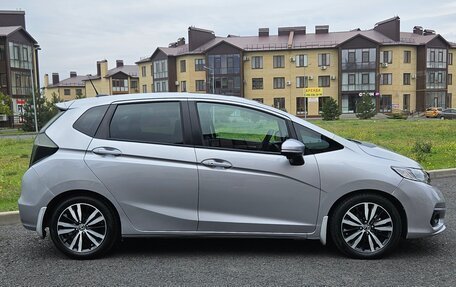 Honda Fit III, 2017 год, 1 580 000 рублей, 3 фотография