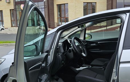 Honda Fit III, 2017 год, 1 580 000 рублей, 8 фотография