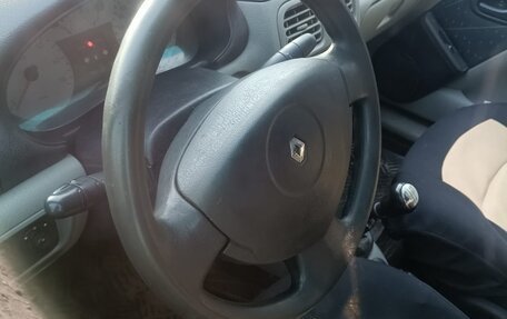 Renault Symbol I, 2002 год, 170 000 рублей, 4 фотография