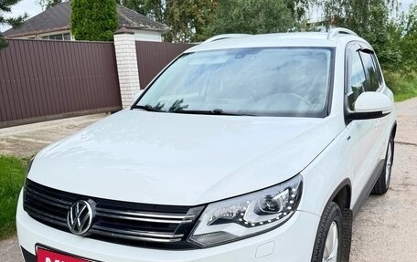 Volkswagen Tiguan I, 2016 год, 1 600 000 рублей, 1 фотография