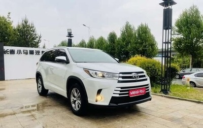 Toyota Highlander III, 2021 год, 2 930 000 рублей, 1 фотография