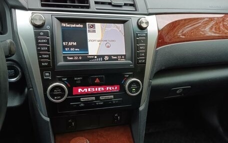 Toyota Camry, 2012 год, 1 064 000 рублей, 10 фотография