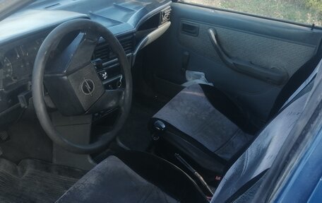 Opel Kadett E рестайлинг, 1986 год, 90 000 рублей, 5 фотография