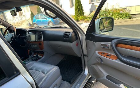 Lexus LX II, 2006 год, 1 640 000 рублей, 8 фотография