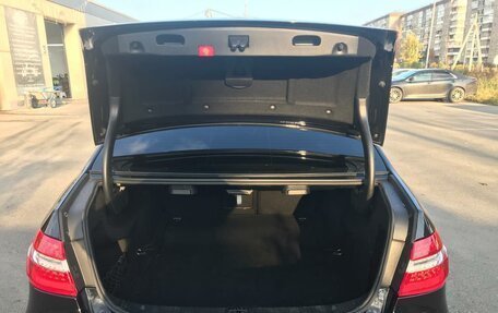 Mercedes-Benz E-Класс, 2012 год, 1 900 000 рублей, 4 фотография