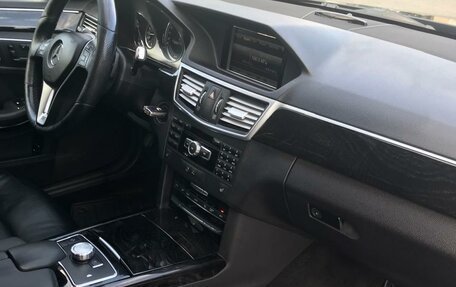 Mercedes-Benz E-Класс, 2012 год, 1 900 000 рублей, 7 фотография