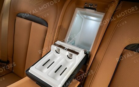 Rolls-Royce Cullinan, 2019 год, 30 900 000 рублей, 20 фотография