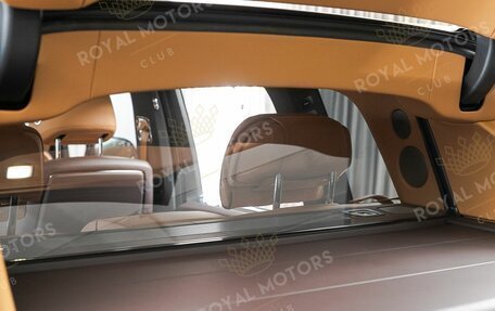 Rolls-Royce Cullinan, 2019 год, 30 900 000 рублей, 25 фотография