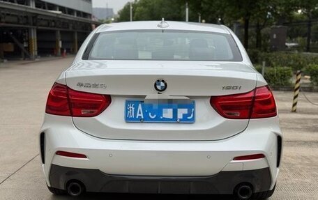 BMW 1 серия, 2022 год, 1 823 000 рублей, 5 фотография