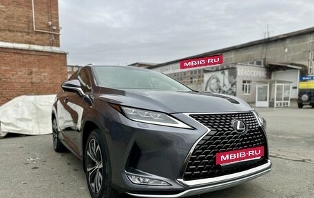 Lexus RX IV рестайлинг, 2020 год, 4 950 000 рублей, 3 фотография