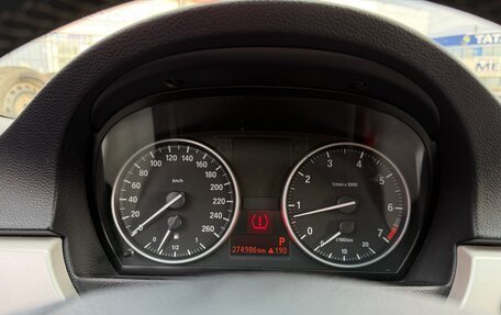 BMW 3 серия, 2011 год, 880 000 рублей, 12 фотография