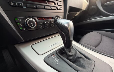 BMW 3 серия, 2011 год, 880 000 рублей, 14 фотография