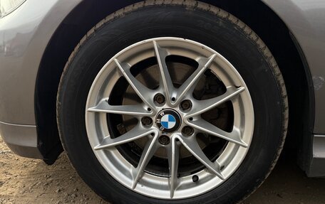 BMW 3 серия, 2011 год, 880 000 рублей, 11 фотография