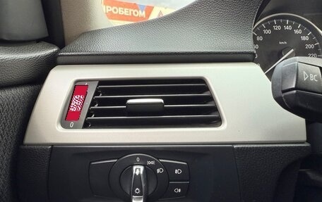 BMW 3 серия, 2011 год, 880 000 рублей, 17 фотография