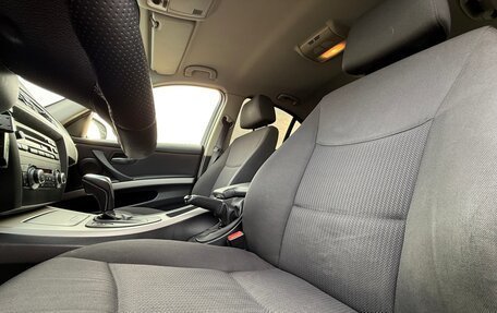 BMW 3 серия, 2011 год, 880 000 рублей, 21 фотография