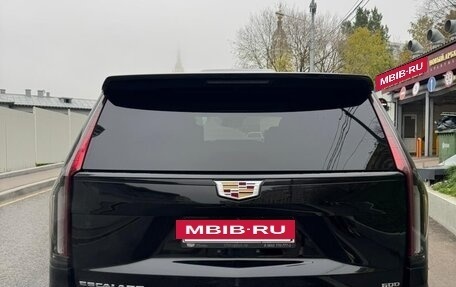 Cadillac Escalade V, 2021 год, 8 250 000 рублей, 4 фотография