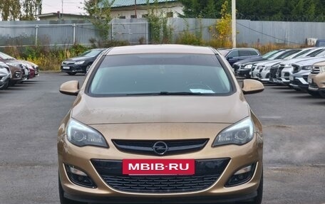 Opel Astra J, 2012 год, 699 000 рублей, 2 фотография