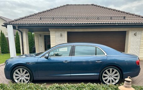 Bentley Flying Spur II, 2015 год, 5 300 000 рублей, 4 фотография