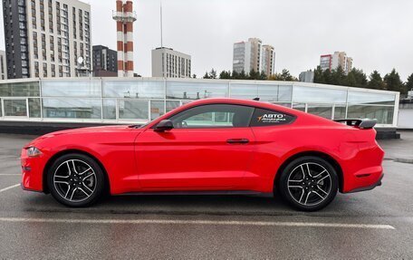 Ford Mustang VI рестайлинг, 2021 год, 3 000 000 рублей, 2 фотография