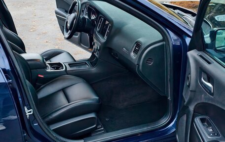 Dodge Charger, 2018 год, 4 800 000 рублей, 13 фотография