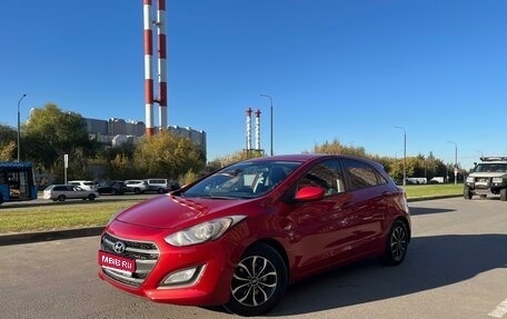 Hyundai i30 II рестайлинг, 2015 год, 899 000 рублей, 1 фотография