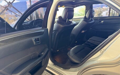 Mercedes-Benz E-Класс, 2015 год, 2 750 000 рублей, 7 фотография