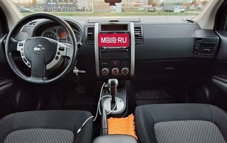 Nissan X-Trail, 2010 год, 935 000 рублей, 24 фотография