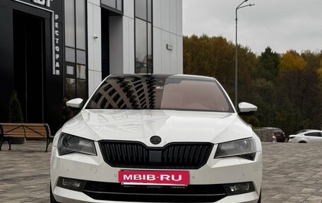 Skoda Superb III рестайлинг, 2016 год, 2 550 000 рублей, 4 фотография