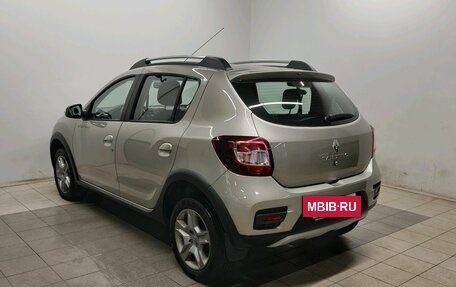 Renault Sandero II рестайлинг, 2021 год, 1 199 000 рублей, 7 фотография