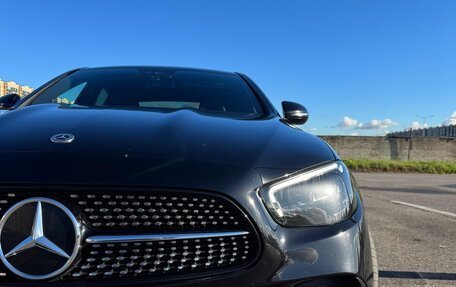 Mercedes-Benz E-Класс, 2021 год, 5 100 000 рублей, 3 фотография