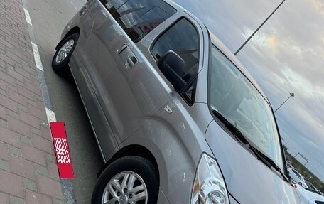 Hyundai Grand Starex Grand Starex I рестайлинг 2, 2016 год, 2 380 000 рублей, 5 фотография