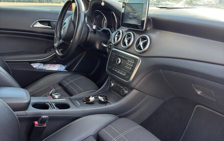 Mercedes-Benz GLA, 2016 год, 2 000 000 рублей, 9 фотография