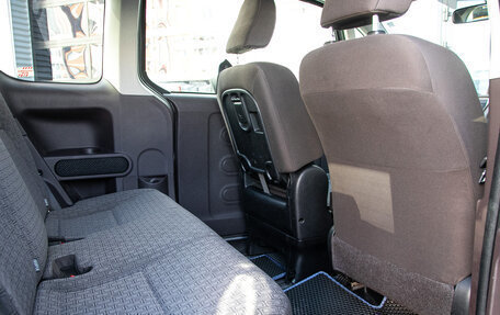 Toyota Spade, 2014 год, 895 000 рублей, 16 фотография