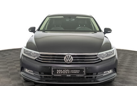 Volkswagen Passat B8 рестайлинг, 2018 год, 1 850 000 рублей, 2 фотография