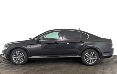 Volkswagen Passat B8 рестайлинг, 2018 год, 1 850 000 рублей, 8 фотография