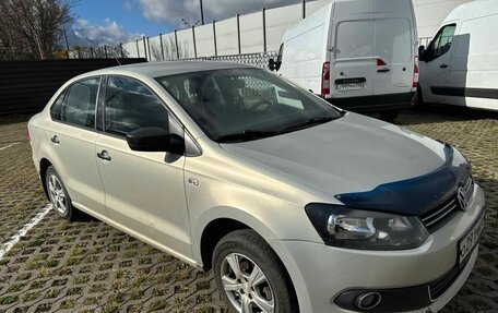 Volkswagen Polo VI (EU Market), 2011 год, 580 000 рублей, 2 фотография