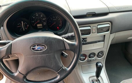 Subaru Forester, 2002 год, 700 000 рублей, 29 фотография