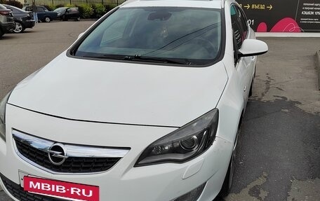 Opel Astra J, 2011 год, 400 000 рублей, 5 фотография