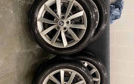 Skoda Yeti I рестайлинг, 2017 год, 1 430 000 рублей, 21 фотография