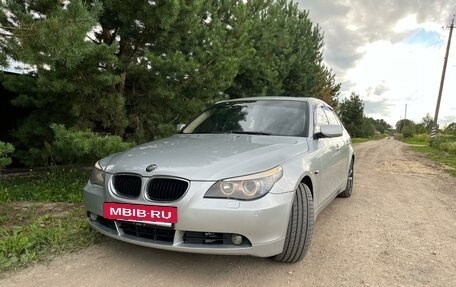 BMW 5 серия, 2004 год, 980 000 рублей, 3 фотография