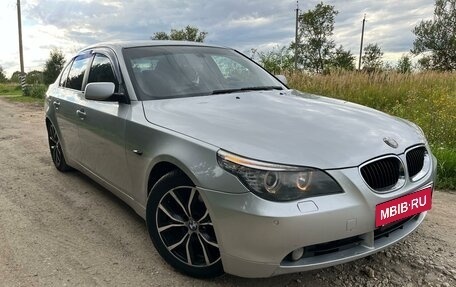 BMW 5 серия, 2004 год, 980 000 рублей, 4 фотография