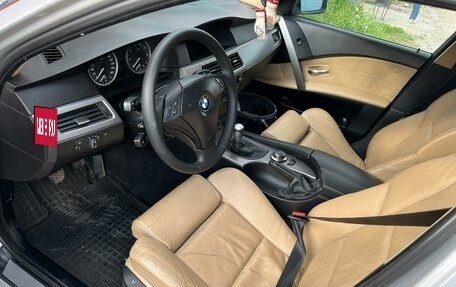 BMW 5 серия, 2004 год, 980 000 рублей, 10 фотография