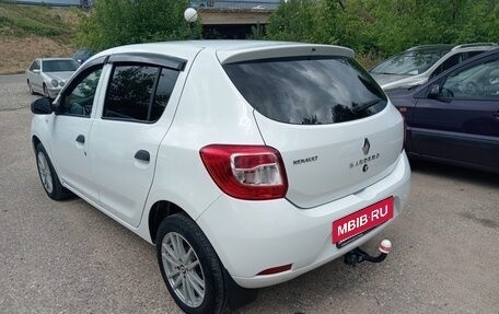 Renault Sandero II рестайлинг, 2017 год, 715 000 рублей, 12 фотография